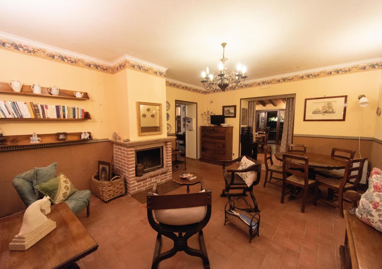 Il Sorgituro - Agriturismo 포스티글리오네 외부 사진